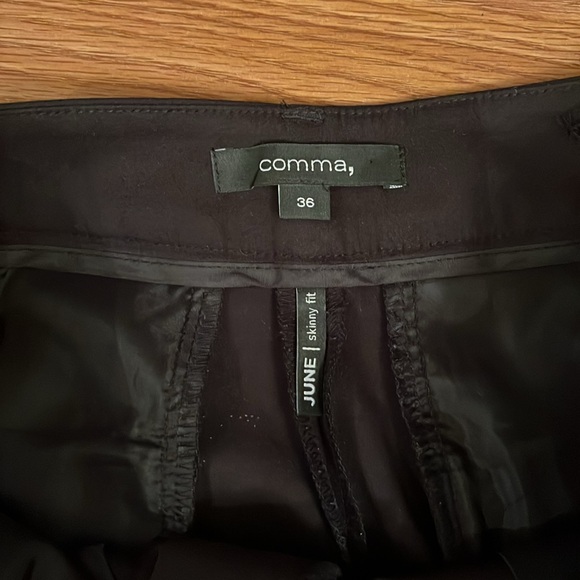 Comma tuxedo style pants rubber writing side leg size 36 (measures 32 inches) - Picture 4 of 9